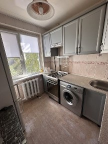 Продаж 3-х кімнатної квартири