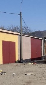 Здаються складські приміщення. Гаражі.