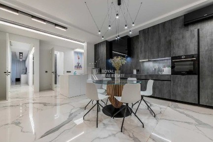 Продаж 2к квартири 2 650 $ за м² Печерськ Коновальця 36Е Центр Відео