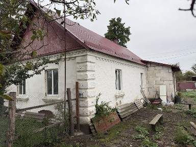 Продаж будинку в с. Озерянка
