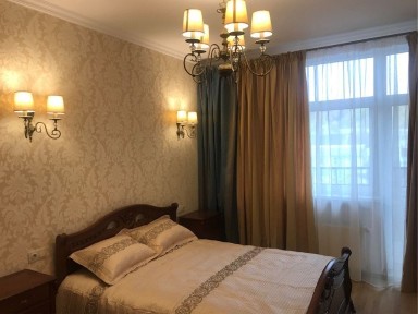 Київ, Печерський, вулиця Казимира Малевича 48