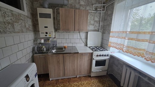 Здається 3 кімнатна квартира р-н 7 школи, м. Бориспіль