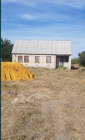 Срочно! Продам дом недостроенный.