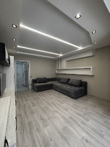 Простора квартира вул. Байди Вишневецького