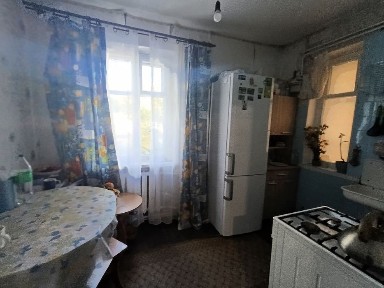 3-кімн квартира 1й поверх центр