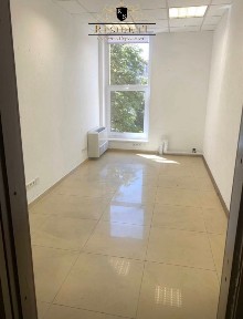 Днепр, Баррикадная ул., 1