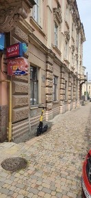 Комерційне приміщення центр міста вул. Головна 14 площа 200 кв. м