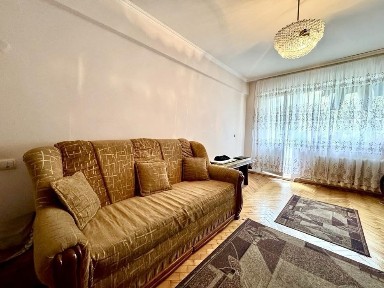 Продаж 3к мкрн. Дружба