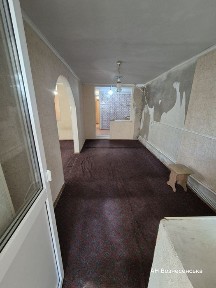 Продаж 3-кімнатної квартири з гаражем