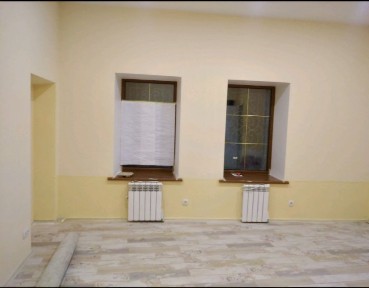 Здам приміщення в центрі з окремим входом