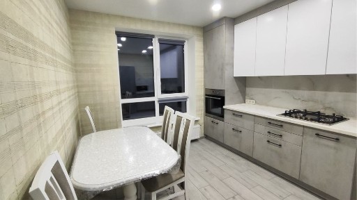 Житомир, Центр, вулиця Домбровського 3д