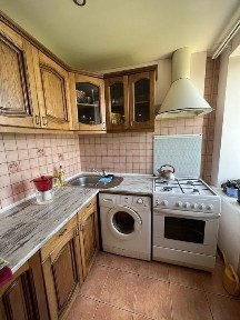 Аренда 3 к квартиры по Школьной с мебелью и техникой.