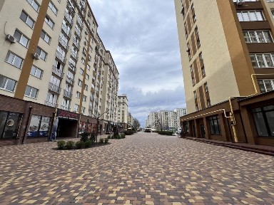 Київська область, Вишневе