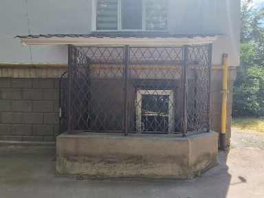 Комерційна нерухомість житло