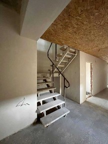 Продаж комерційного приміщення 1000м2