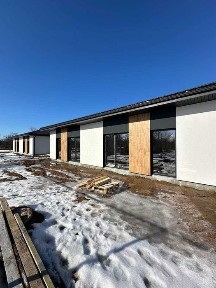 Дуплекс в дуже гарній локації, з цегли. ХОРОША ЦІНА
