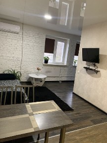 Сдам квартиру посуточно., Пр. Богдана Хмельницкого 16 больница