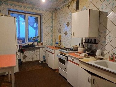 Продам 3 к. Квартиру р-н Завода Шевченко