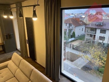 Продаж двокімнатної квартири по вул. Осипенка