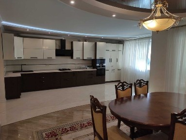 Оренда 5 кім. квартира в буд. клубного типу, вул. Стрийська.