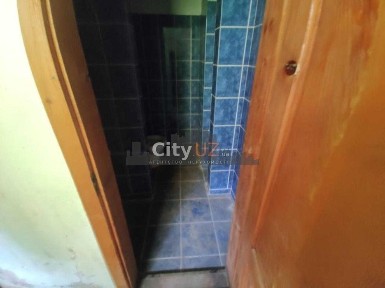 Продається комерційне приміщення у Розівці