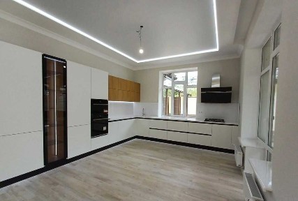 Дом на Салтовке, 165кв. м.