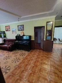 Продам окремий будинок Заріччя 10 соток землі