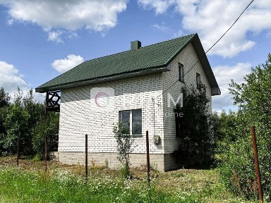 Продається дачний будинок загальною площею 70 м²