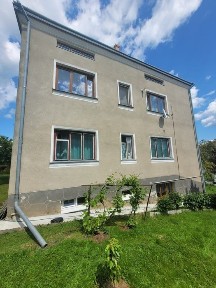 Продаж цегляного будинку в передмісті Трускавця