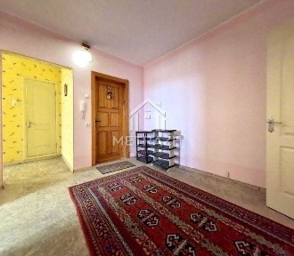 Продам уютную 3-комнатную квартиру на ул. Роганская, 156 (код 89060)