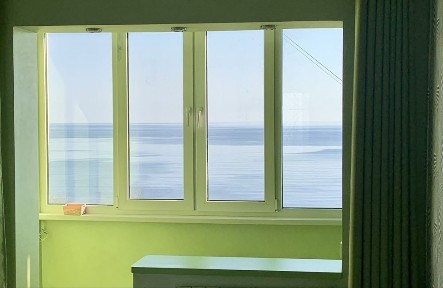 Південне, Приморська 11