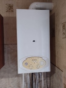 3-я 3/9 Автономка Аваль банк Возле АТБ, напротив ост. Молодежная