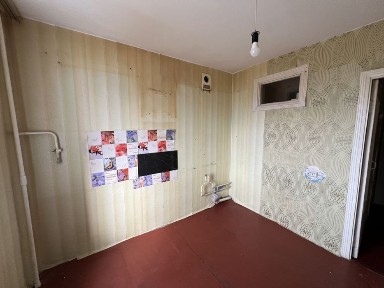 Продам 2 кімнатну квартиру поліпшеного планування