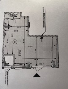 Київ, Подільський, вулиця Салютна 2