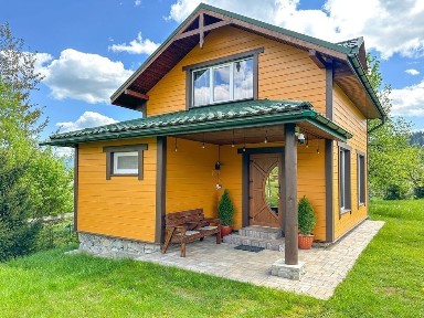 Котедж в Карпатах. Відпочинок\житло у Верховині. На 4-6 осіб