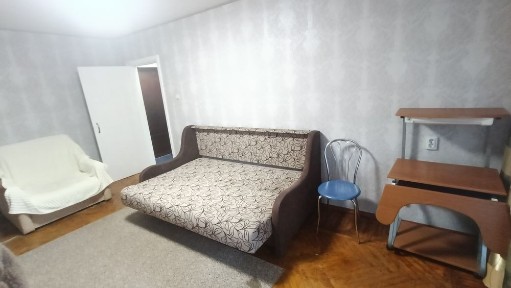 Сдам хорошую 1к ул. Филатова/Космонавтов район Черемушки!