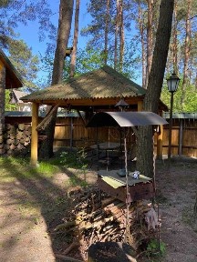 Оренда будинку в сосновому лісі в Брюховичах