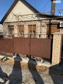 Продаж півбудинку в районі Павло-Кічкаса з газом