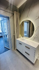 Продам 3-кімнатну квартиру з видом на Дніпро та центр міста Черкас!