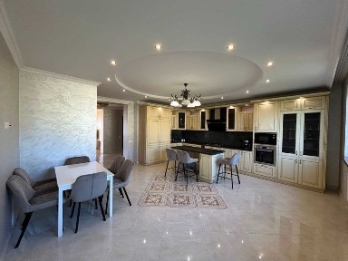 Оренда окремого будинку в Зимній Воді