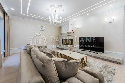 Київська область, Стоянка