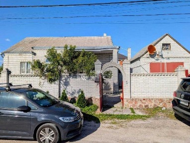 Продаж будинку Нові Петрівці Київська область ділянка 13 соток