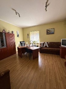 Вигідна пропозиція! Комерційне приміщення в р-ні Маршзаводу