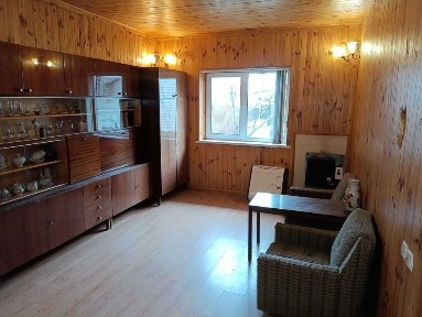 Сдам домик пгт. <a href='/newbuilding/644/view/zk-vorzel'>Ворзель</a> ул. Кичеевская, паркоместо, до 2-х человек