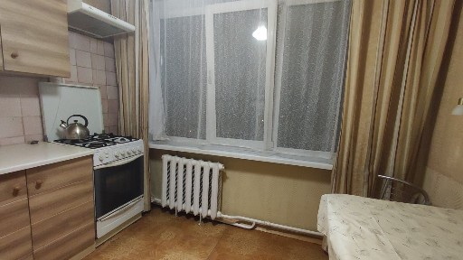 Киев, Зодчих ул., 30