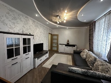 Здам в центрі 2 кімнатну квартиру