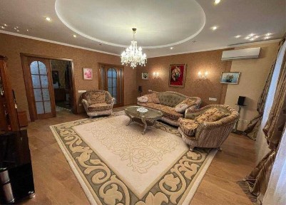 5-к Центр, новый дом, с сауной