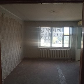 Продам 2-х кімнатну квартиру з коморкою м. Карлівка мр «Мрія» 5/9