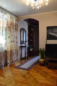 2-комнатная квартира посуточно 42 м², Запорожская ул., 13