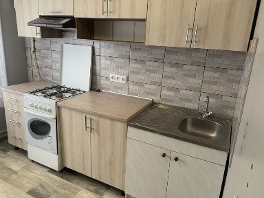 Здам 1 кім кв вулиця Кібальчича Район Польова